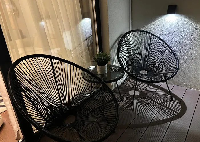 Wayout, & Wellness 즐라티보